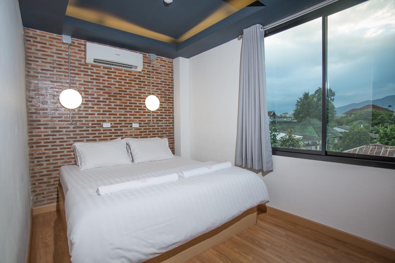 Give Me 5 Hostel Чиангмай Экстерьер фото