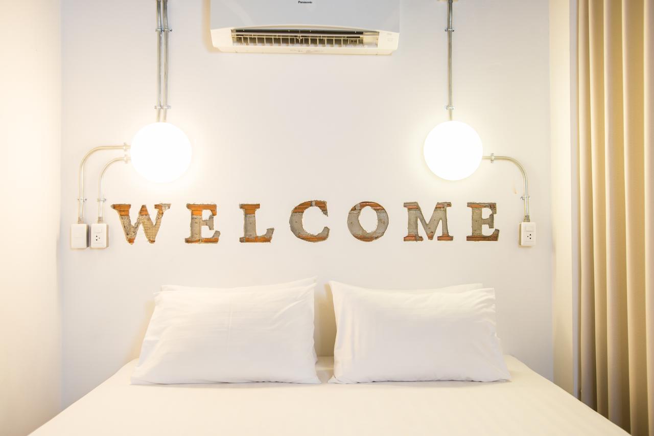 Give Me 5 Hostel Чиангмай Экстерьер фото