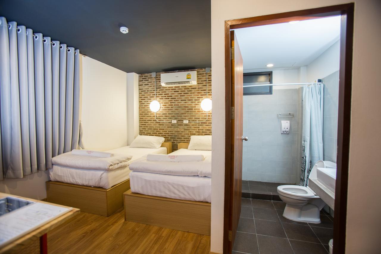 Give Me 5 Hostel Чиангмай Экстерьер фото